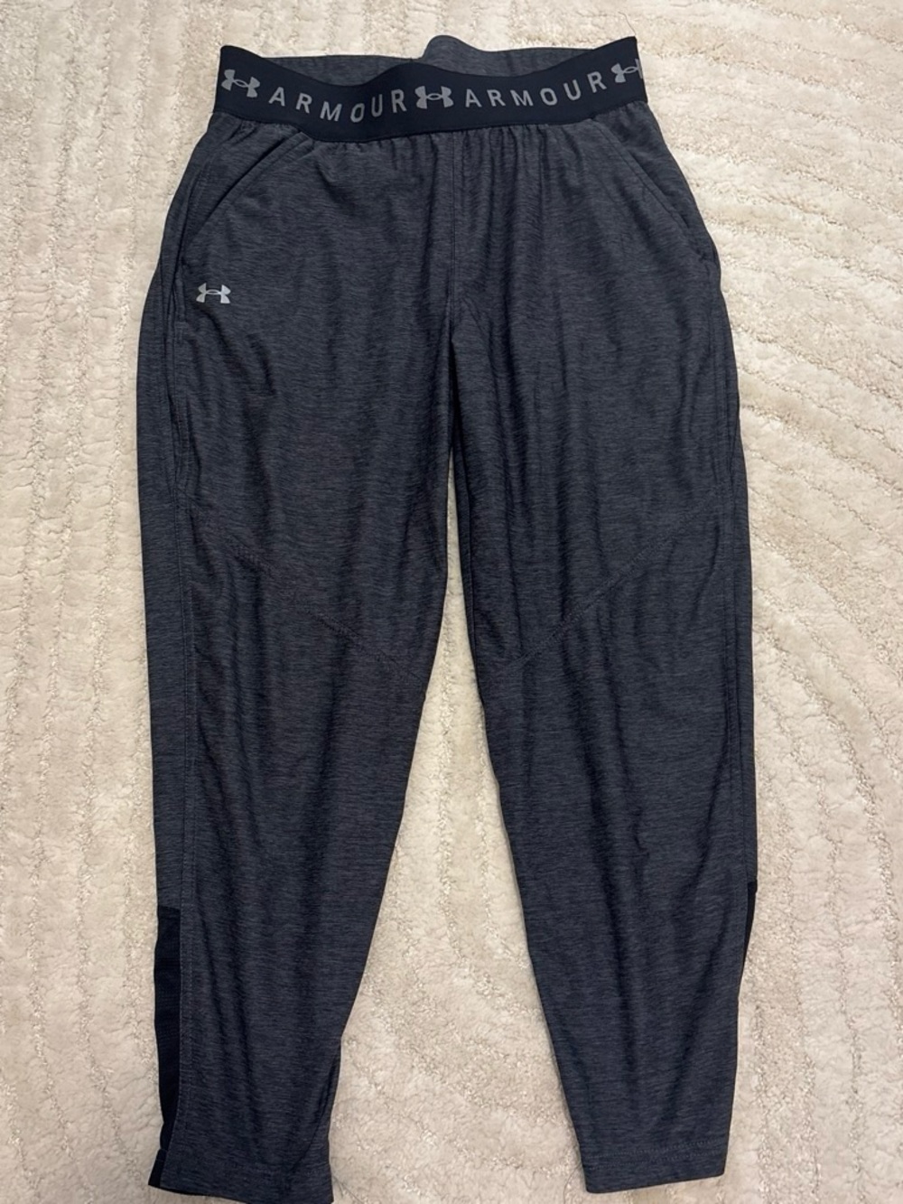 Under Armour Women’s Grey Performance Jogger Pants